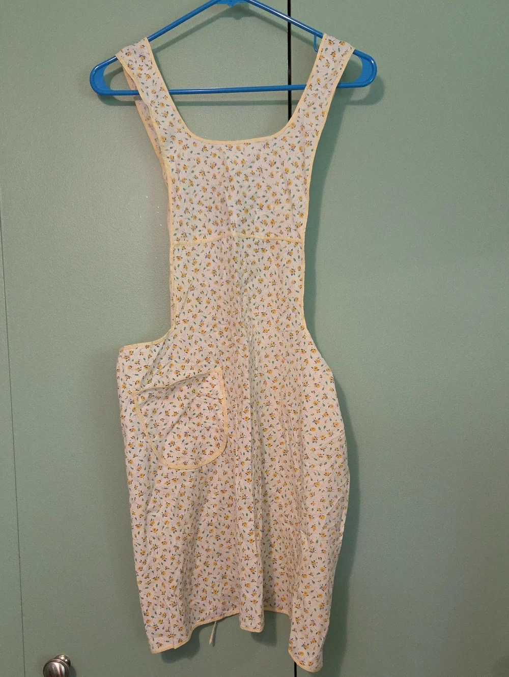 Handmade Vintage Floral Apron White and Yellow